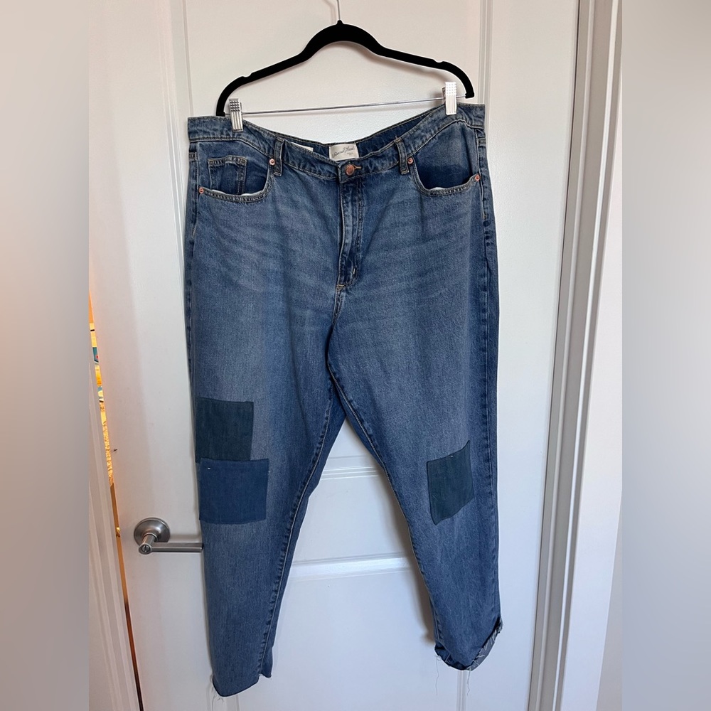 Universal Thread boyfriend jeans